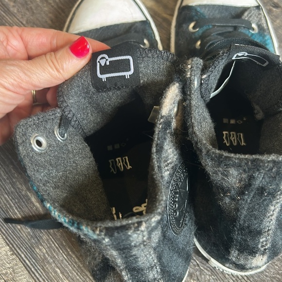 Unisex Converse Chuck Taylor All Star High plaid
Women’s 9.5 men’s 7.5 - Picture 8 of 12